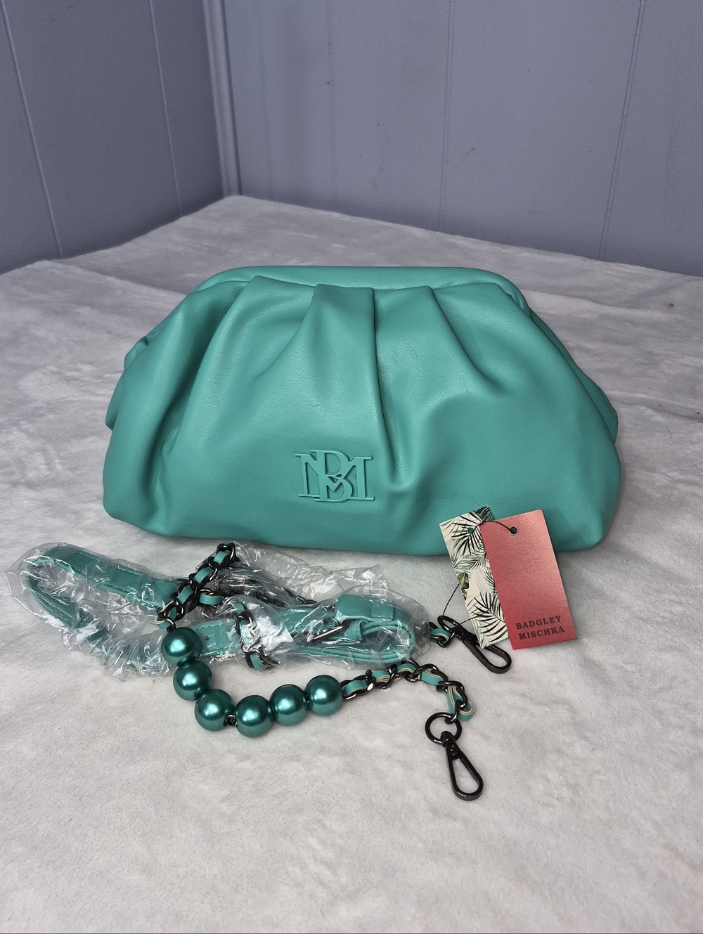 Badgley Mischka NWT Wrapped Frame Vegan Crossbody